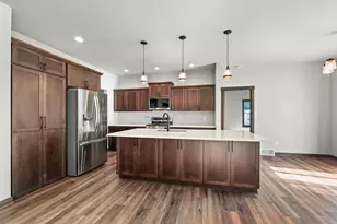 W2345 Big Ben Rd, Osceola, WI 53019 - Photo 9