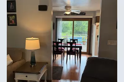 907 S University Ave, Beaver Dam, WI 53916 - Photo 7