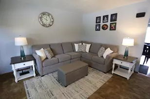 907 S University Ave, Beaver Dam, WI 53916 - Photo 5