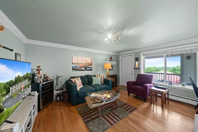 227  Dewey Ave #205, Fontana, WI 53125 - Photo 3