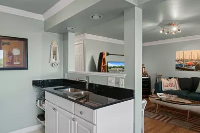 227  Dewey Ave #205, Fontana, WI 53125 - Photo 11