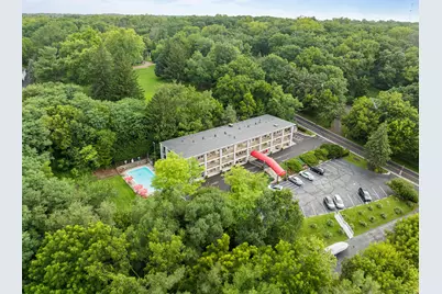 227  Dewey Ave #205, Fontana, WI 53125 - Photo 37