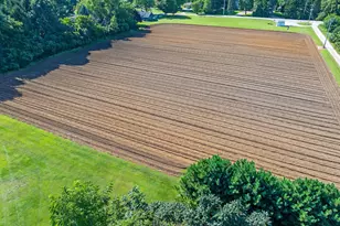 332 4 Mile Rd, Racine, WI 53402 - Photo 5