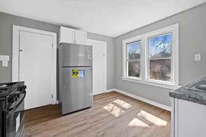 944 N 37th St #946, Milwaukee, WI 53208 - Photo 5