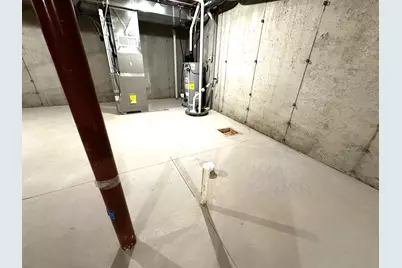 1053  Fairway Ct, Sheboygan Falls, WI 53085 - Photo 27