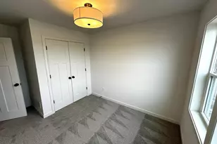 1053 Fairway Ct, Sheboygan Falls, WI 53085 - Photo 9