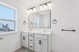 224 Fairway Dr, Sheboygan Falls, WI 53085 - Photo 29