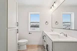 224 Fairway Dr, Sheboygan Falls, WI 53085 - Photo 31