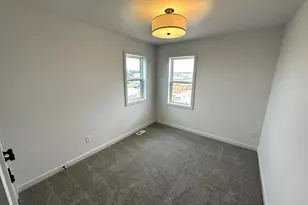 226 Fairway Dr, Sheboygan Falls, WI 53085 - Photo 11