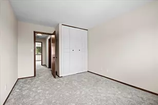 8678 N Servite Dr, Milwaukee, WI 53223 - Photo 11