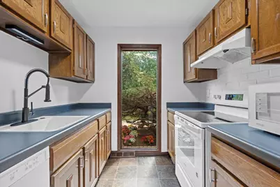 8678 N Servite Dr, Milwaukee, WI 53223 - Photo 7