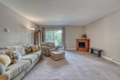 320 E Pleasant St #202, Oconomowoc, WI 53066 - Photo 11