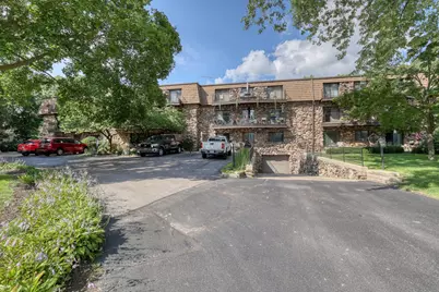 320 E Pleasant St #202, Oconomowoc, WI 53066 - Photo 23