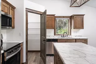 416 N Washington St, Viola, WI 54664 - Photo 7