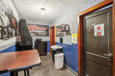 6218 S 27th St, Milwaukee, WI 53221 - Photo 23
