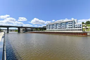 1902 N Commerce St, Milwaukee, WI 53212 - Photo 31