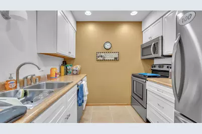 615  Michigan Ave #617, Sheboygan, WI 53081 - Photo 25