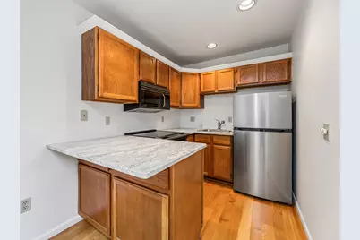 121 S Main St, Fountain City, WI 54629 - Photo 7