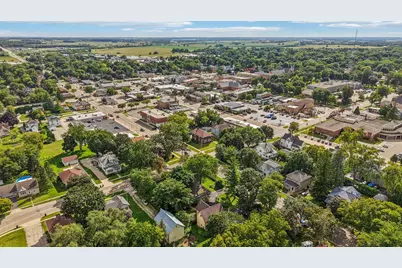 204 E Court St, Elkhorn, WI 53121 - Photo 97