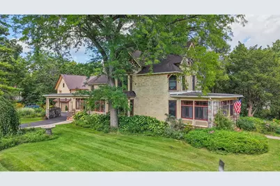 204 E Court St, Elkhorn, WI 53121 - Photo 89