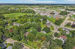 204 E Court St, Elkhorn, WI 53121 - Photo 95