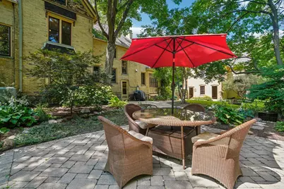 204 E Court St, Elkhorn, WI 53121 - Photo 37