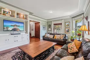 204 E Court St, Elkhorn, WI 53121 - Photo 17