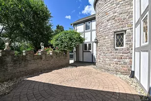 N7450 Carriage Dr, Troy, WI 53121 - Photo 9