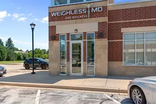 14960 W Greenfield Ave, Brookfield, WI 53005 - Photo 11