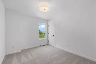 348 Sweetwater Blvd, Port Washington, WI 53074 - Photo 25