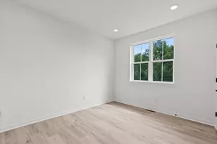 348 Sweetwater Blvd, Port Washington, WI 53074 - Photo 15
