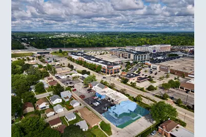 305 W Silver Spring Dr, Glendale, WI 53217 - Photo 1