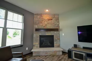 3558 Howell Oaks Dr, Waukesha, WI 53188 - Photo 7