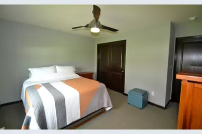 3558  Howell Oaks Dr, Waukesha, WI 53188 - Photo 21