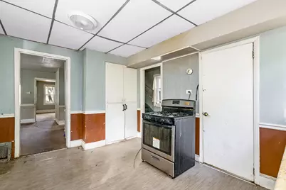 2350 N 18th St, Milwaukee, WI 53206 - Photo 9