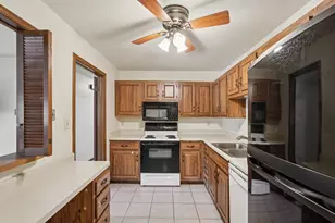 7209 57th Ave, Kenosha, WI 53142 - Photo 11