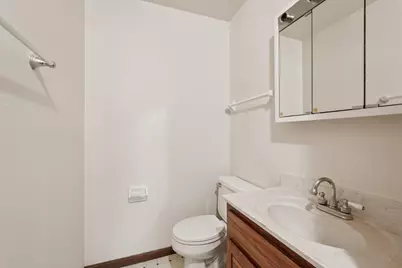7209  57th Ave #201, Kenosha, WI 53142 - Photo 17
