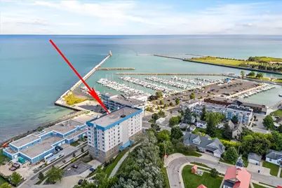 415 N Lake St #701, Port Washington, WI 53074 - Photo 25