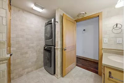 415 N Lake St #701, Port Washington, WI 53074 - Photo 13