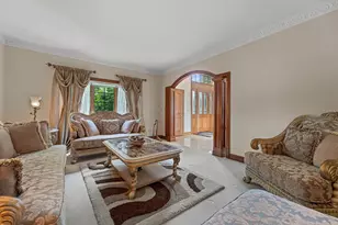 19475 Summerhill Ln, Brookfield, WI 53045 - Photo 13