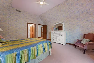 19475  Summerhill Ln, Brookfield, WI 53045 - Photo 51