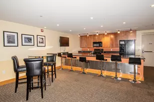 1550 E Royall Pl, Milwaukee, WI 53202 - Photo 25