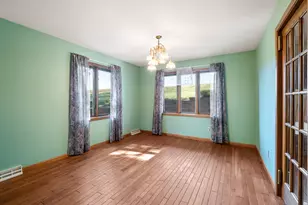 613 Mohawk Ct, Waterloo, WI 53594 - Photo 5