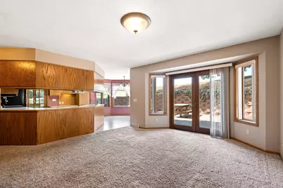 613  Mohawk Ct, Waterloo, WI 53594 - Photo 7