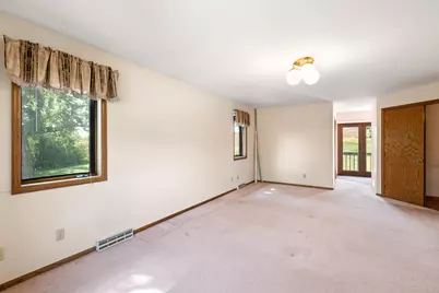 613  Mohawk Ct, Waterloo, WI 53594 - Photo 17