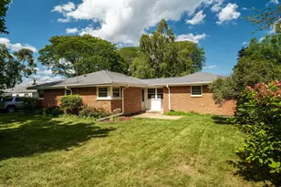 7769 N Delta Pl, Milwaukee, WI 53223 - Photo 29
