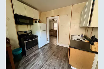 1506  68th St, Kenosha, WI 53143 - Photo 5