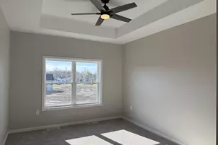 202 Edgewater Ct, Theresa, WI 53091 - Photo 11