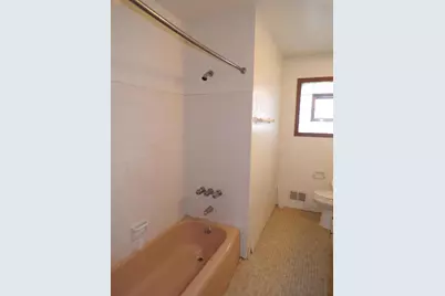 3950 N 68th St #3952, Milwaukee, WI 53216 - Photo 35