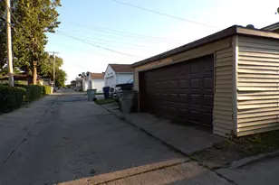 3950 N 68th St, Milwaukee, WI 53216 - Photo 61